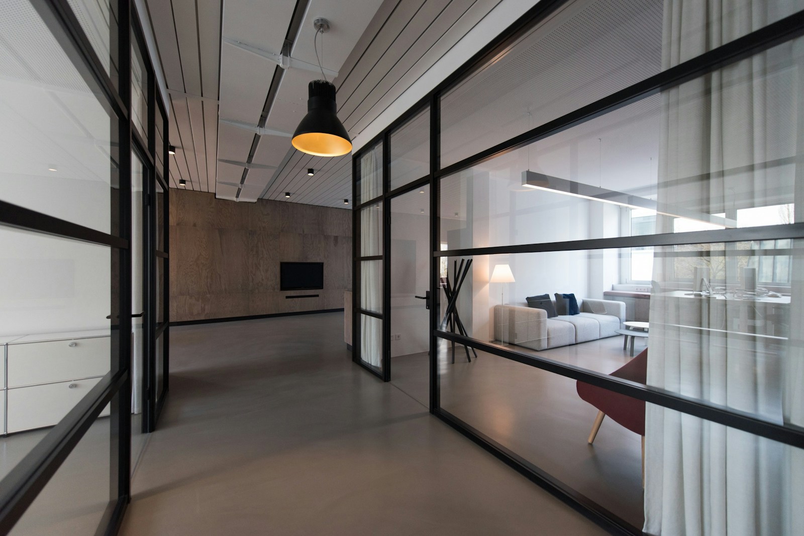 Bureau contemporain pour le projet Aura